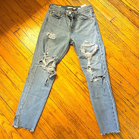 Levi’s Wedgie Jeans Size 25 - preowned - Picture 1 of 11